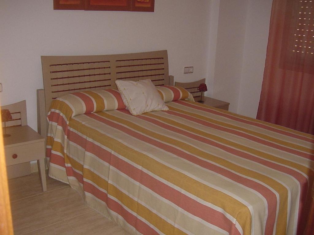 Apartamentos Turmalina Unitursa Calp Oda fotoğraf
